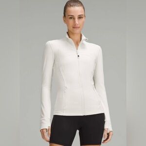NWT Lululemon Define Jacket Nulu in Bone Color Size 8 Full Zipper